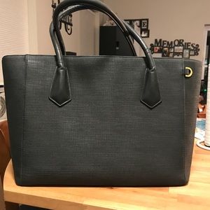 Dagne Dover Legend Tote